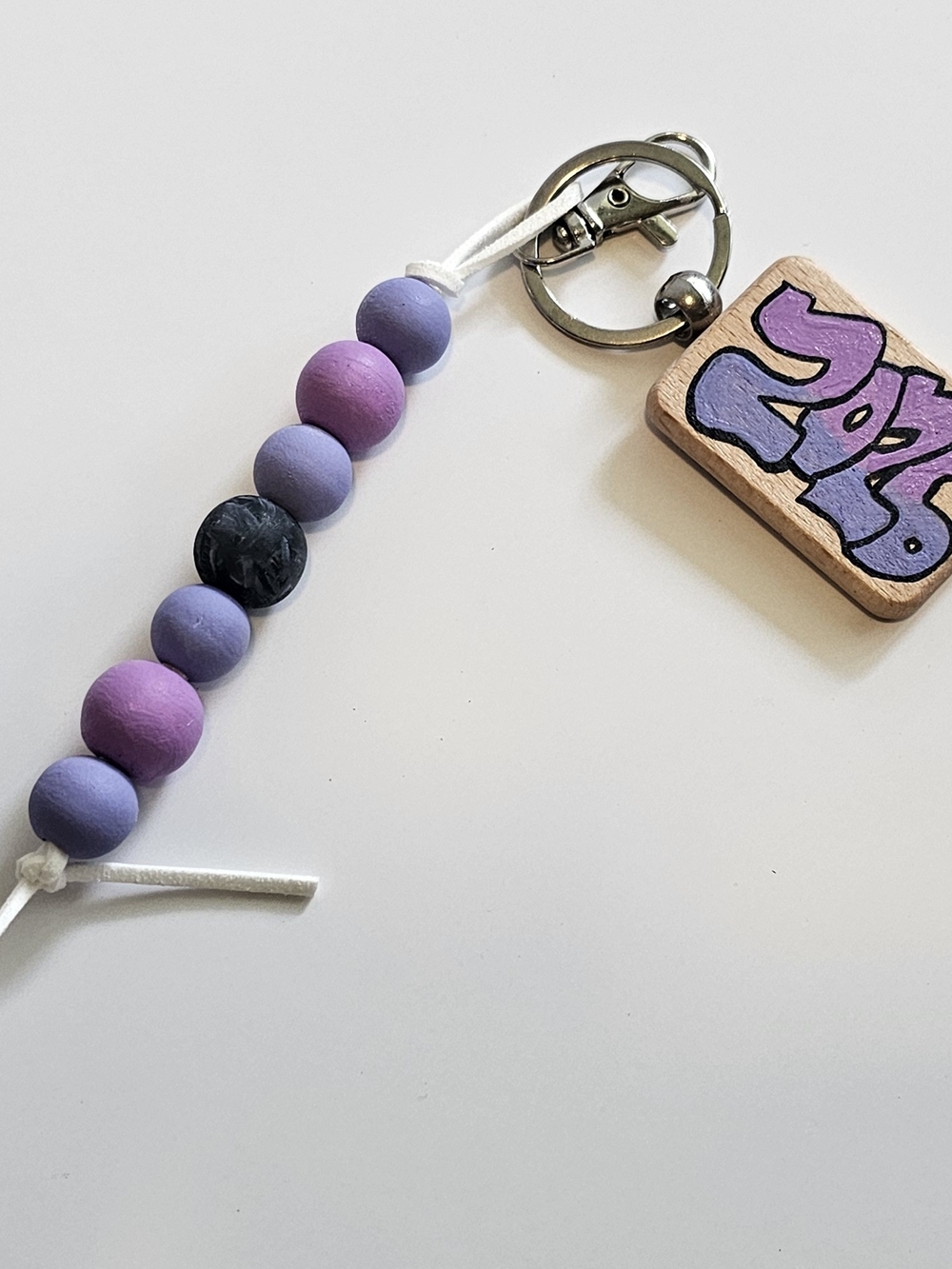 2026 Graduation Beaded Keychain - Picture 2 of 8